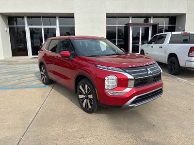 2026 Mitsubishi Outlander SE