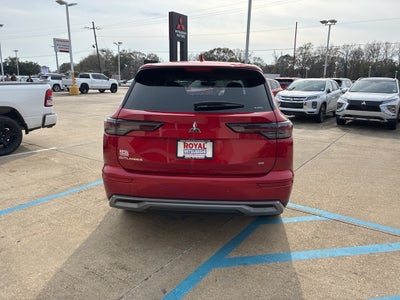 2026 Mitsubishi Outlander SE