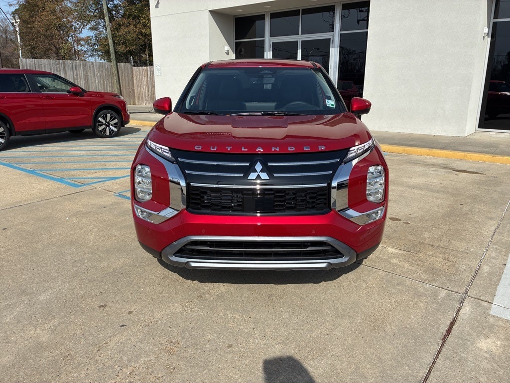 2026 Mitsubishi Outlander SE