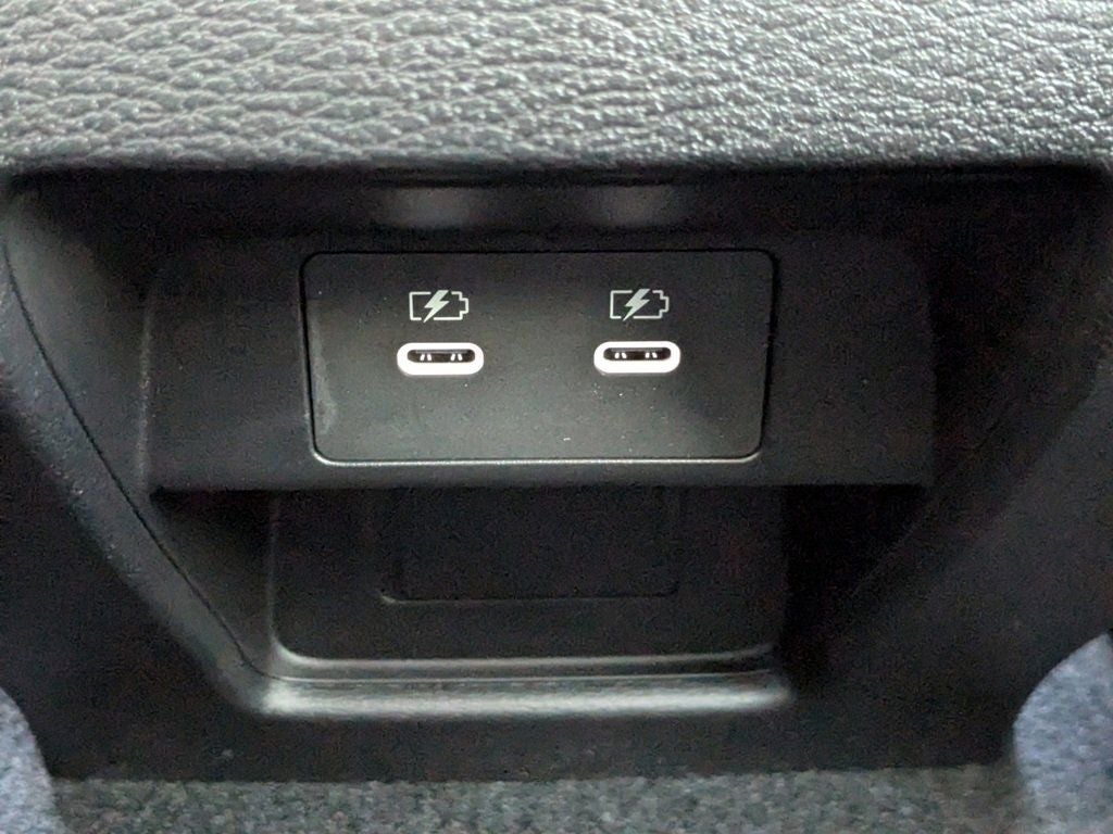 2025 Mitsubishi Outlander Platinum Edition