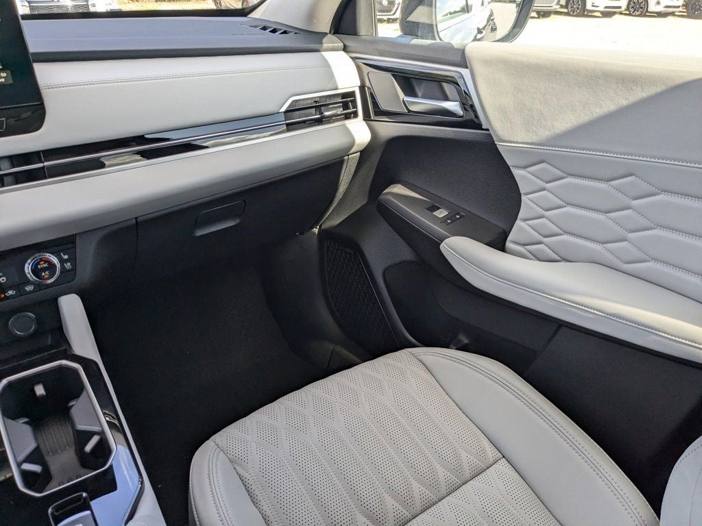 2025 Mitsubishi Outlander Platinum Edition