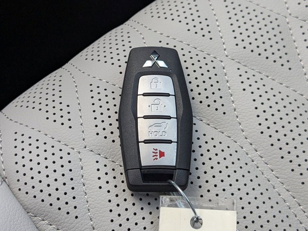 2025 Mitsubishi Outlander Platinum Edition