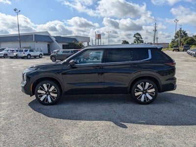 2025 Mitsubishi Outlander Platinum Edition