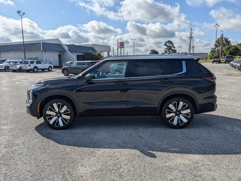 2025 Mitsubishi Outlander Platinum Edition