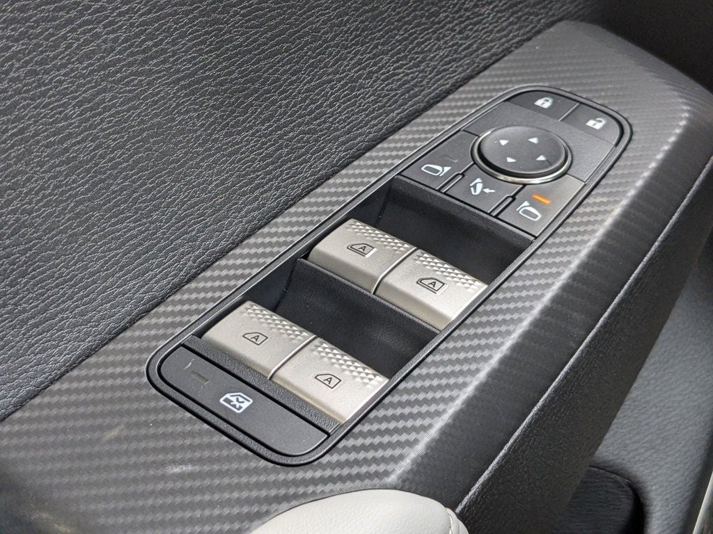 2025 Mitsubishi Outlander Platinum Edition