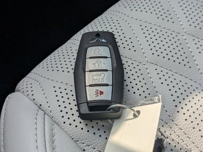 2025 Mitsubishi Outlander Platinum Edition