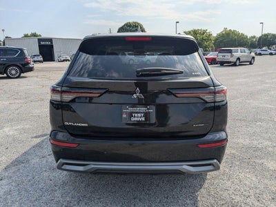 2025 Mitsubishi Outlander Platinum Edition