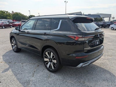 2025 Mitsubishi Outlander Platinum Edition