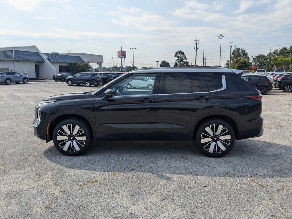 2025 Mitsubishi Outlander Platinum Edition