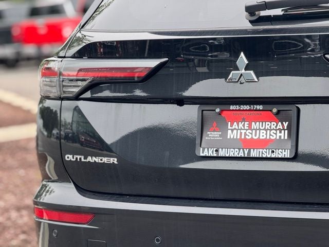 2025 Mitsubishi Outlander Platinum Edition