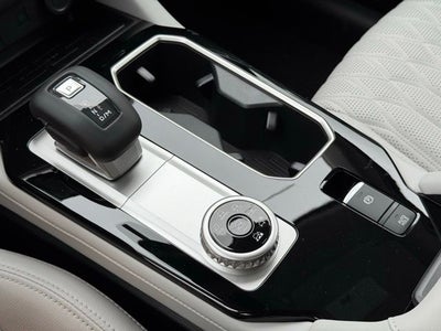 2025 Mitsubishi Outlander Platinum Edition