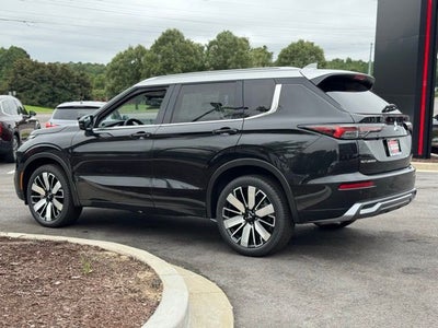 2025 Mitsubishi Outlander Platinum Edition