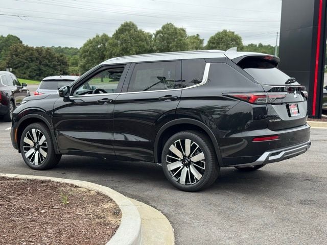 2025 Mitsubishi Outlander Platinum Edition
