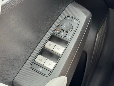 2025 Mitsubishi Outlander Platinum Edition