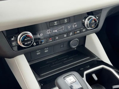 2025 Mitsubishi Outlander Platinum Edition