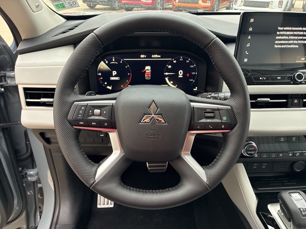 2026 Mitsubishi Outlander SEL