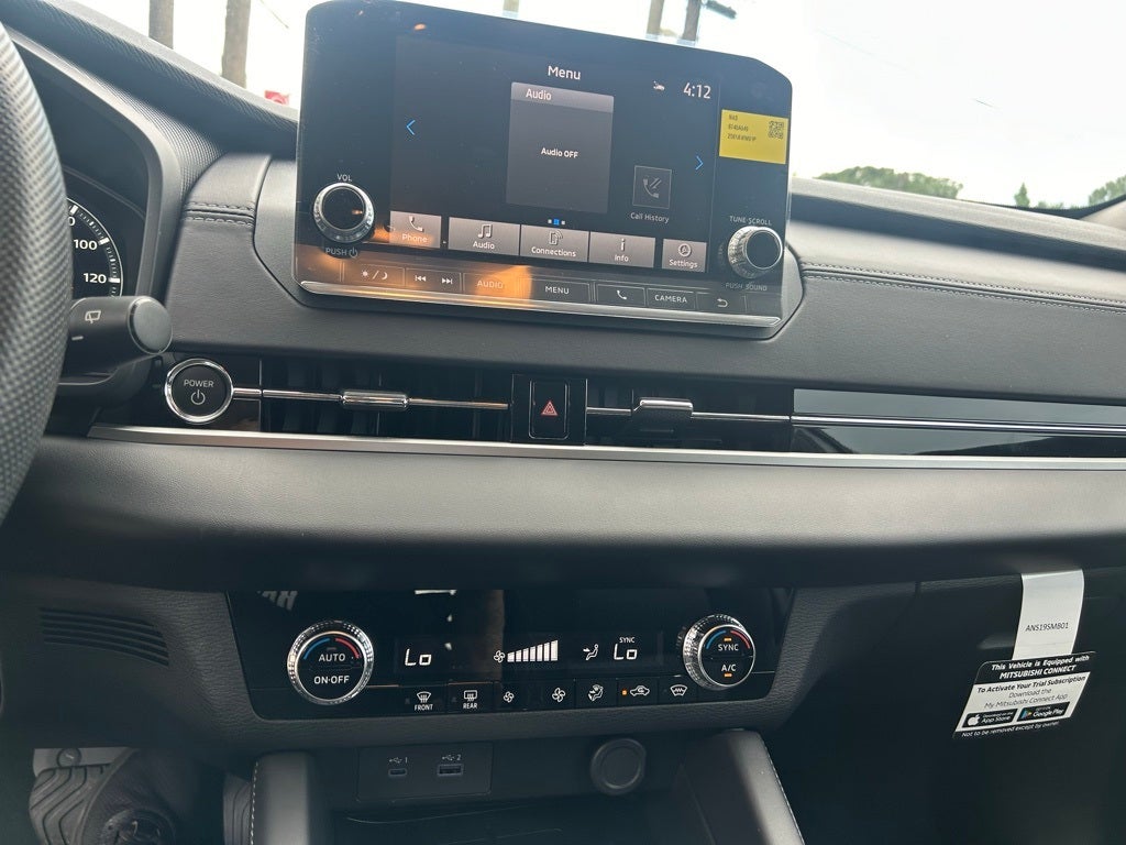 2024 Mitsubishi Outlander PHEV ES