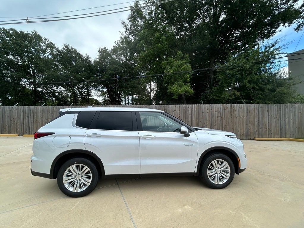2024 Mitsubishi Outlander PHEV ES