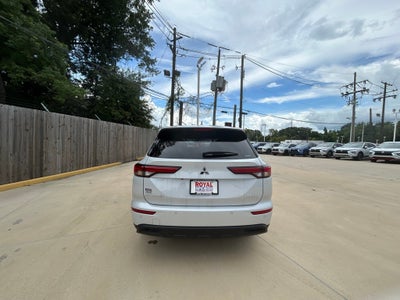 2024 Mitsubishi Outlander PHEV ES