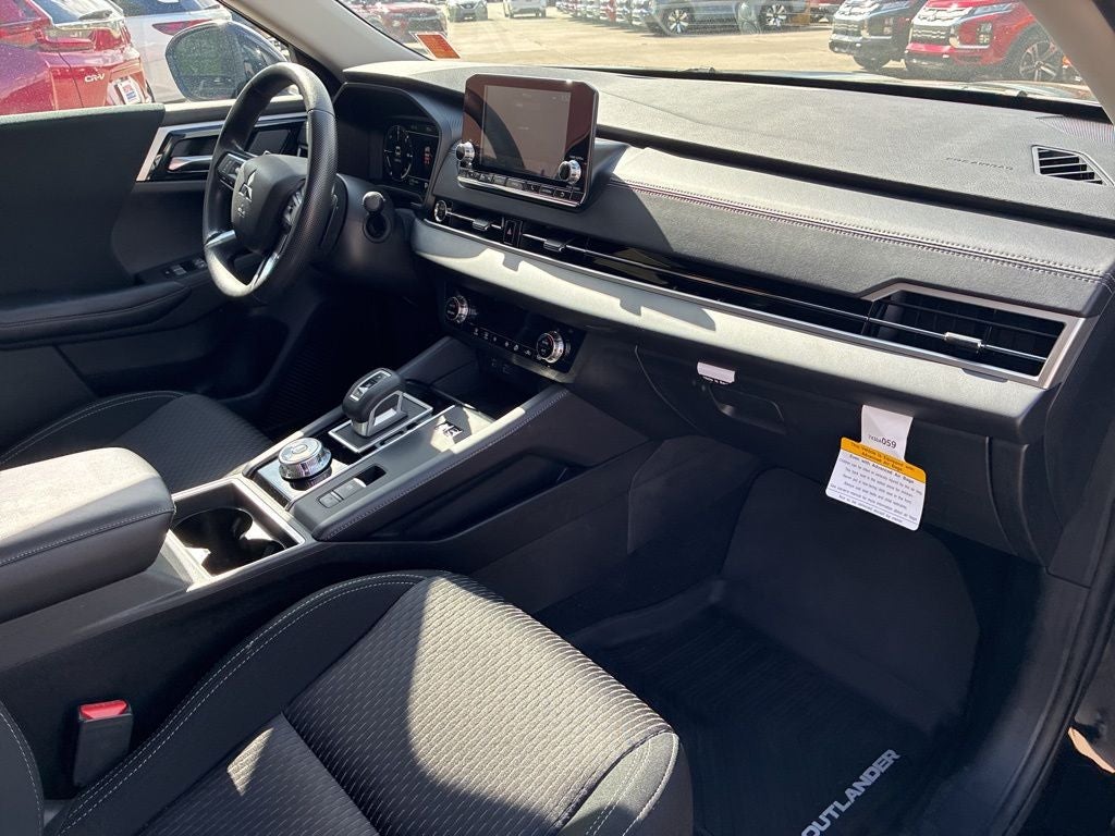 2024 Mitsubishi Outlander PHEV ES