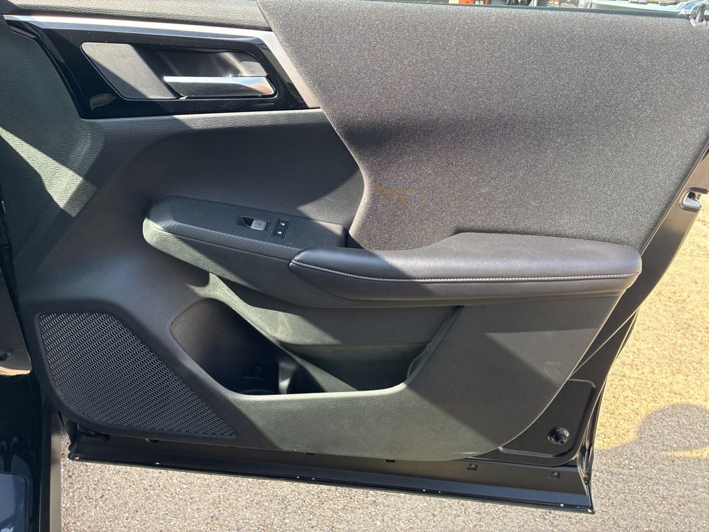 2024 Mitsubishi Outlander PHEV ES