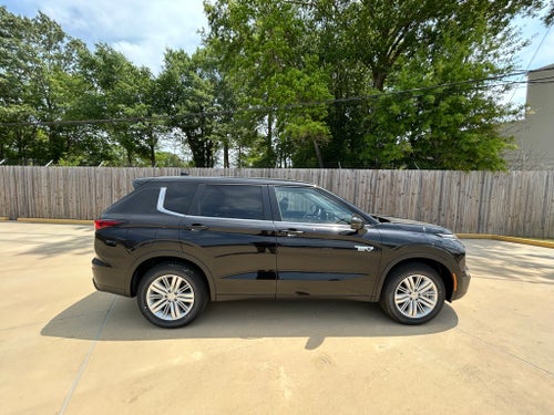 2025 Mitsubishi Outlander PHEV ES