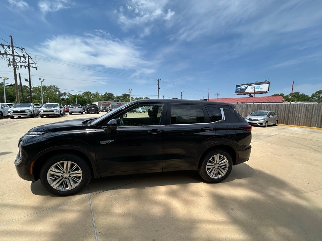2025 Mitsubishi Outlander PHEV ES