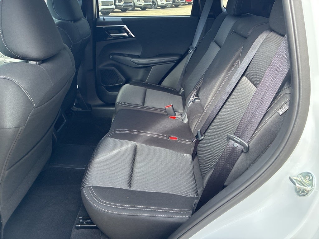 2024 Mitsubishi Outlander PHEV ES