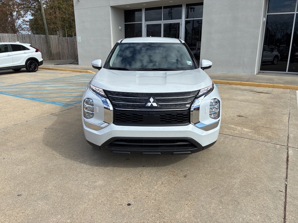 2024 Mitsubishi Outlander PHEV ES