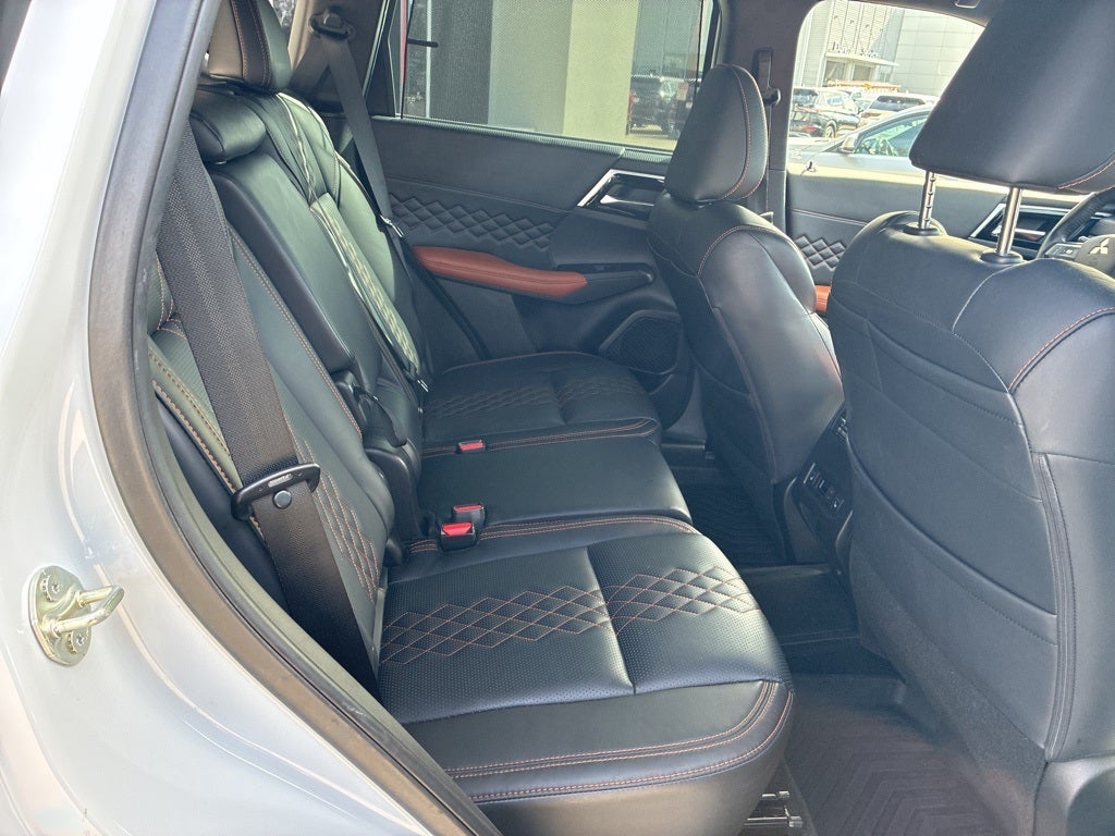 2023 Mitsubishi Outlander PHEV SEL