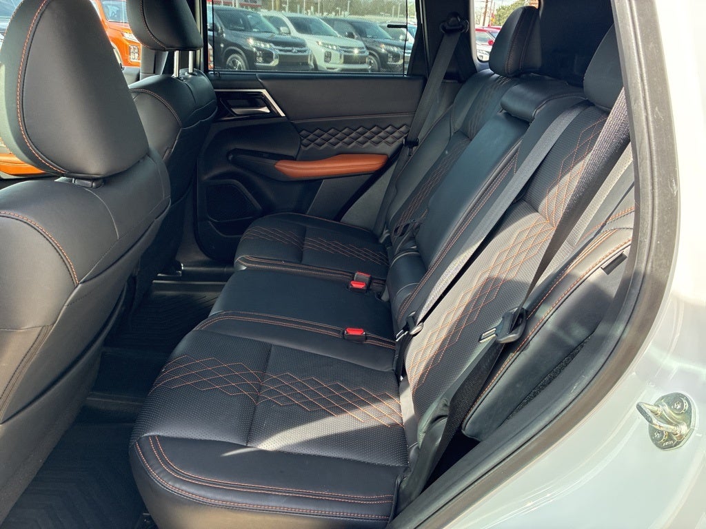 2023 Mitsubishi Outlander PHEV SEL