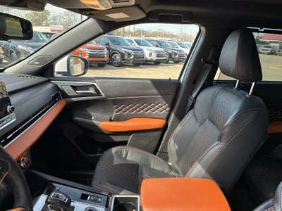 2023 Mitsubishi Outlander PHEV SEL