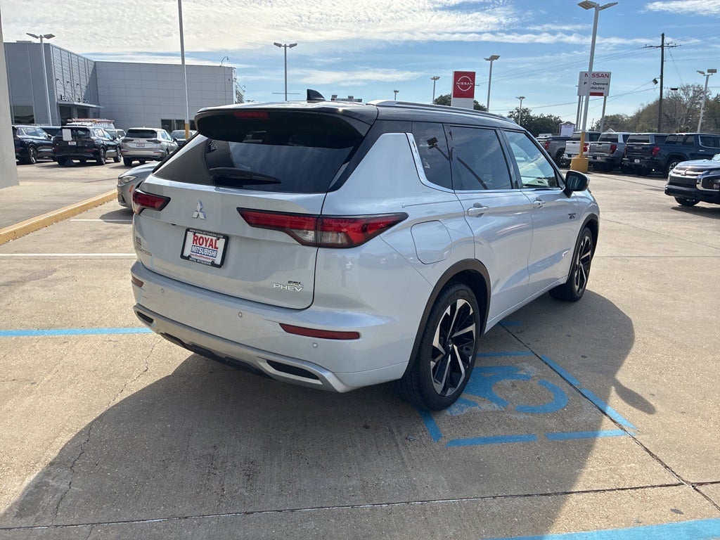 2023 Mitsubishi Outlander PHEV SEL