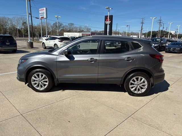 2022 Nissan Rogue Sport SV