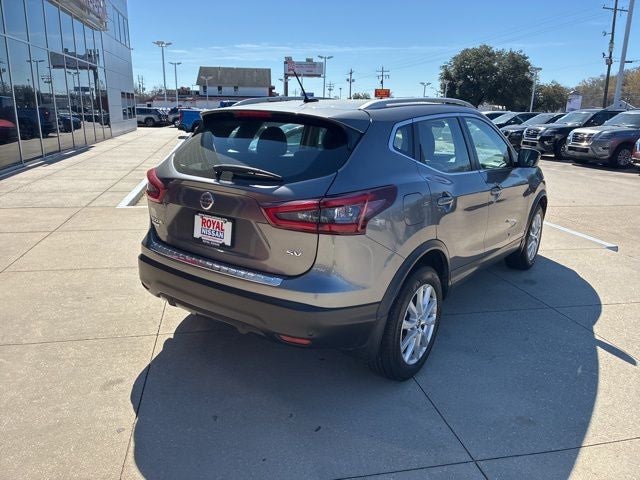 2022 Nissan Rogue Sport SV