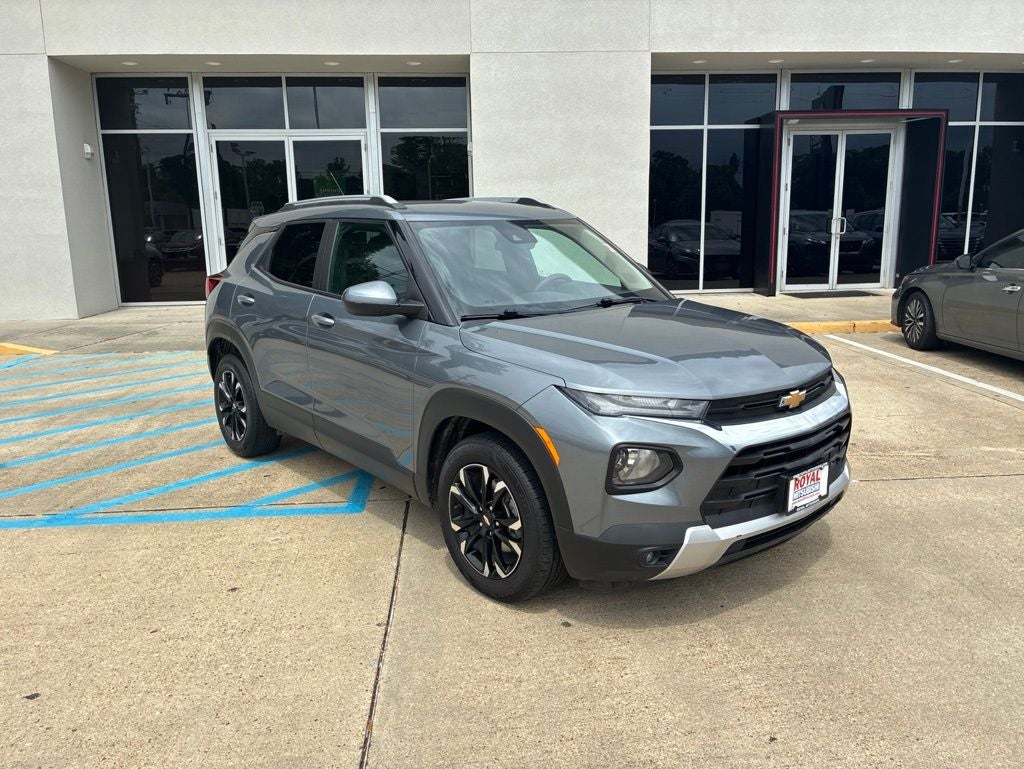 2022 Chevrolet Trailblazer LT's photo