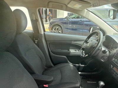 2023 Mitsubishi Mirage G4 SE
